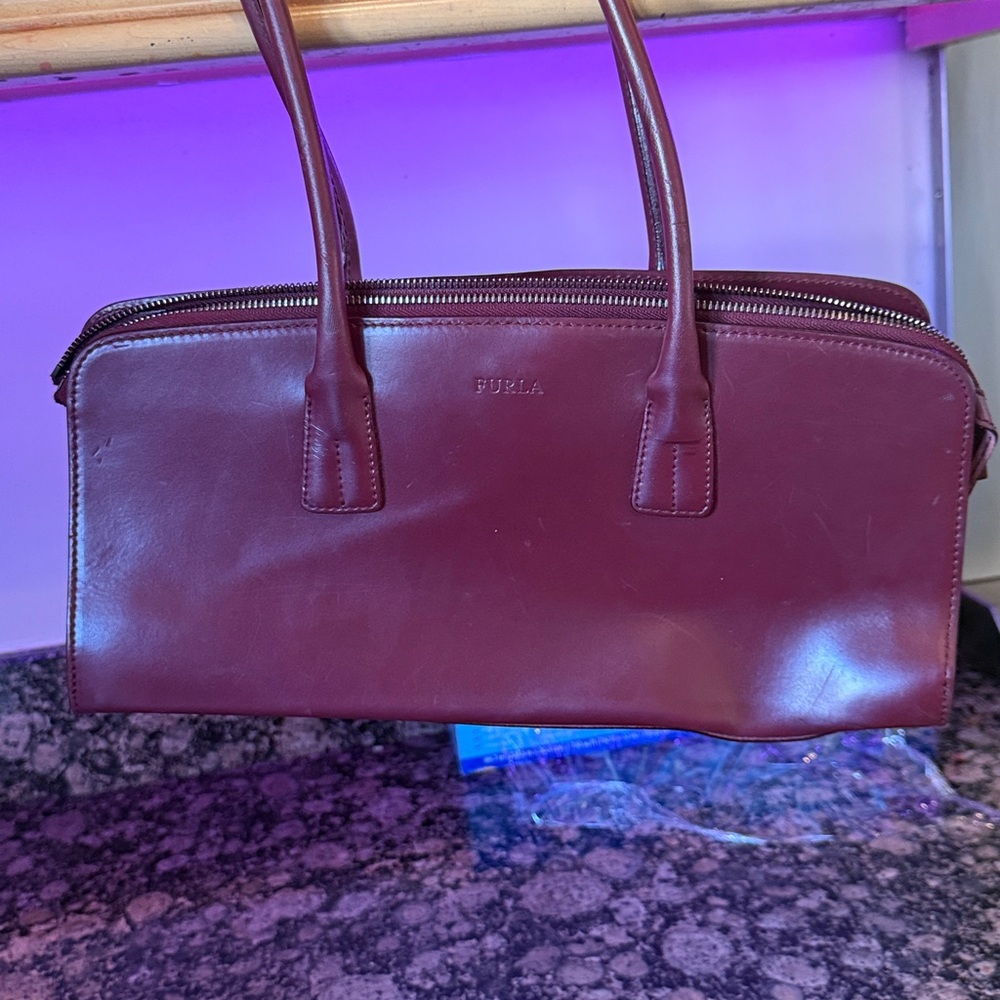 Furla Burgundy Leather Shoulder Bag - Picture 4 of 11
